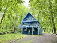 near ski/waterpark ✾ heated pool✾ fire pit ✾ near lake ✾ game room ✾ 3 porches