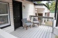 Cheerful Boho Stay - Minutes From Hospital