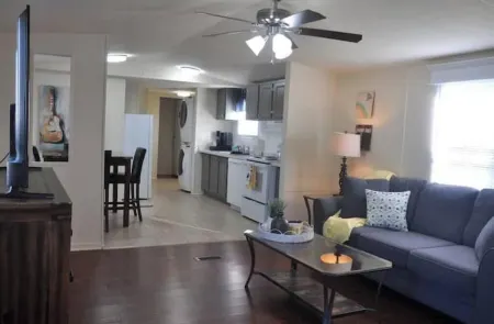 Low Rent Rendezvous Отели в г. Уилсон