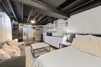 3 Living Rooms, 2 Garages, Gym & Chef’s Kitchen! Room for the Whole Group!