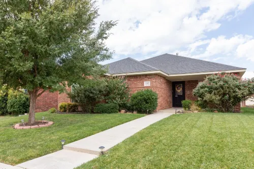 5 ⭐️ Clean & Quiet Barstow Retreat