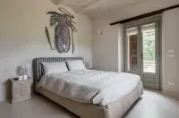 WP Relais Villa Vignalunga in Val d'Orcia,luxurious estate with swimming pool