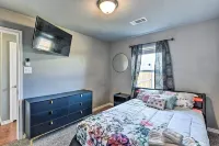 Luxury Modern Home w/Coffee bar and more. Sleeps 8 guests! Hotels in Lancaster