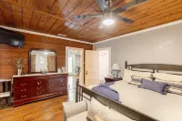 Railway Retreat Station Stay- Sleeps 9 Fifa World Cup 30 mi Away