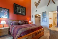 Penthouse Corner Unit sleeps 8, 3Baths, A/C, Wifi Hotels near Utah Olympic Park