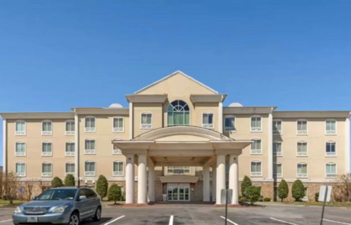 LAKE TEXOMA INN AND SUITES by IHG