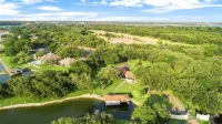 Shorhaus, Gorgeous Main Body Lake Retreat - 4-Sterne