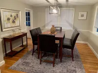 World Cup 2026. Newly Renovated 3 Bed/2 Bath Close to Boston, Gillette & Trains. Hotels in Canton