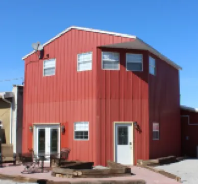 On the Wine Trail - Minutes to Giant City, Shawnee Forest, SIU - Amazing Shower
