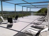 Exceptional Villa in Provence - Paradise above the canopy!
