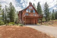 5 star, sleds snowshoes to use, trails, early checkin/late checkout if available Hotels near California Historical Landmark 780-6: Transcontinental Railroad in Truckee