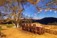 Malibu Wine Trail estate with breathtaking Views and giant artesian pool