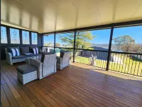Marlay View Cottage. Luxurious, modern, spacious.