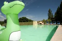 San Gimignano villa with pool, 5 rooms en suite, A/C, wi-fi, panoramic view - Villas
