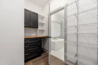Modern/Luxe style with 2 Master en Suites-Fenced in Custom Home In SouthPark! Hotels near The Arboretum Shopping Center