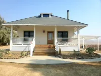 The Ranch House, near Mercy Hot Springs. Hotels in San Benito County