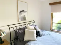 Spacious home in Corowa’s best street right across from the Murray/pet-friendly! Hoteles en Corowa