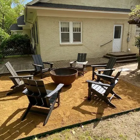 Beautiful & Bright - Walk to OU & the Mont - King Bed, 3 Bedrooms, Fresh Remodel