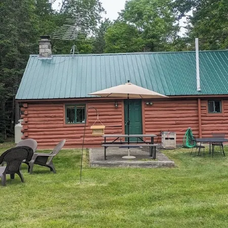 Cozy cabin in the Maine woods.  Direct access to ATV/Snowmobile trails.