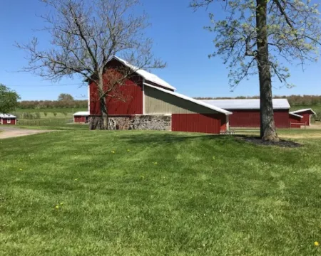 Studio<br>w/kitchen on Alpaca farm Sodus Bay, Wine trails & Brantling ski slope Hotéis em Sodus