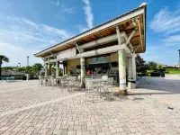 LUXURY RESORT & GOLF CONDO MIN CLOSE TO DISNEY