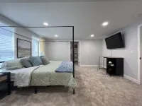 5BR 4B Huge Space with Game Barn