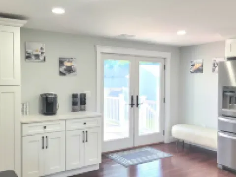 New 5B3B Single Family  with Central AC 阿靈頓酒店