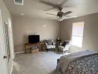 3-bedroom house in wonderful Eagle Pass with AC, WiFi, Large Backyard