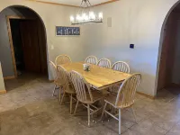 Lakefront Penthouse Retreat: Stunning Views, Bar, Golf & Fun on Castle Rock Lake