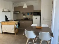 Appartement Terrasse au Coeur du Village D'algajola