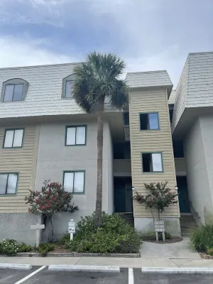 Cozy 2 Bedroom Villa on Fripp Island
