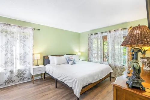 Tiana's Apartment - 3B/3ba