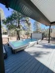 LUXURY MODERN FAMILY GETAWAY- Bison Ridge Retreat