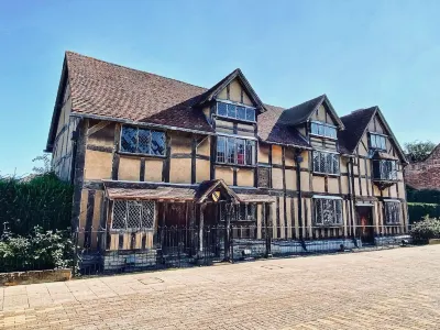 Ground floor apartment close to town centre Hotels in 