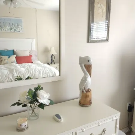 Crescent Beach Condo - Wonderful location!
