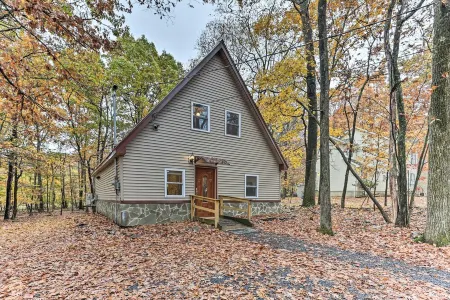 Cozy Chalet on the lake