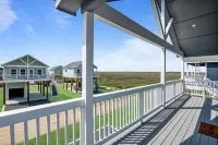 Calm & Cozy villa! Holiday Specials! 5 mins to beach!