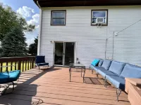 Serene Cottage with view of Green Lake Hotels in Green Lake