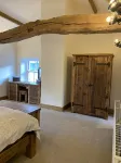5 Star Cottage on The Green with Log Burner (Dog Friendly) Hotels near Gaping Gill