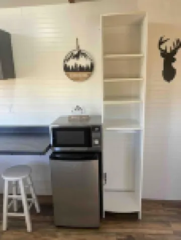 Rushmore Ranch Guest Cabin