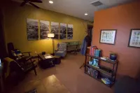 Cactus Alley, Historic Miami, Arizona.