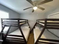 Nicole’s Clean, Cozy, Nightly Rental