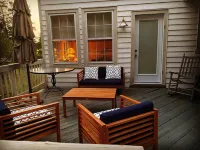 In the Village Of Powhatan- walking distance to owners restaurant فنادق في Powhatan County
