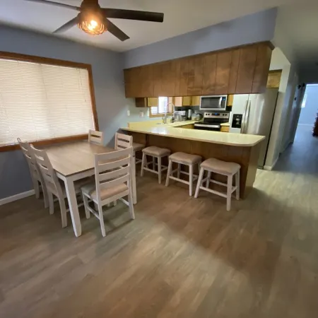 SilverKing Family Retreat - Dog Friendly!