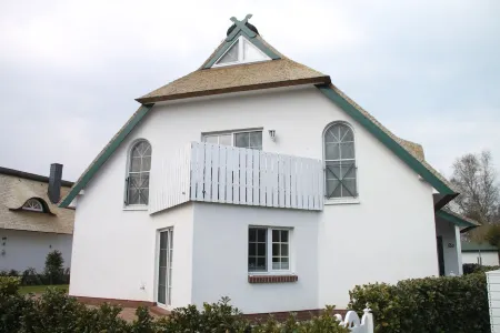 Exclusive apartment on two floors near the beach with a fireplace