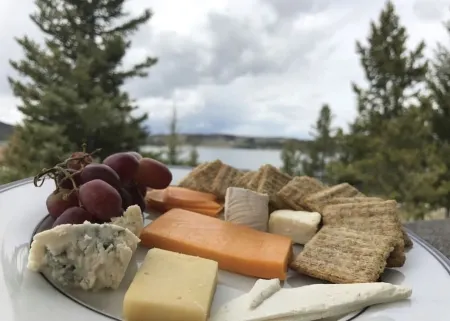 Georgetown Lake Retreat Отели в г. Дир Лодж Каунти