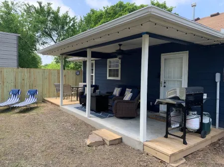Spacious Yard - Bunk Shed - Private Dock - Neighborhood Boat Ramp