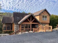 Best Rustic Cabin Retreat in StoneBridge!  Experienced host, BBQ area, SDC, A++ - 4성급