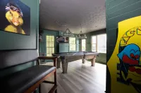 Christmas Decor - Bourbon Trail - Lakefront - Amazing Fish from Dock - Slip