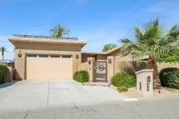 Vacation in Indian Wells Golf Tennis Festivals Sunshine - 3 Bedroom Modern Home